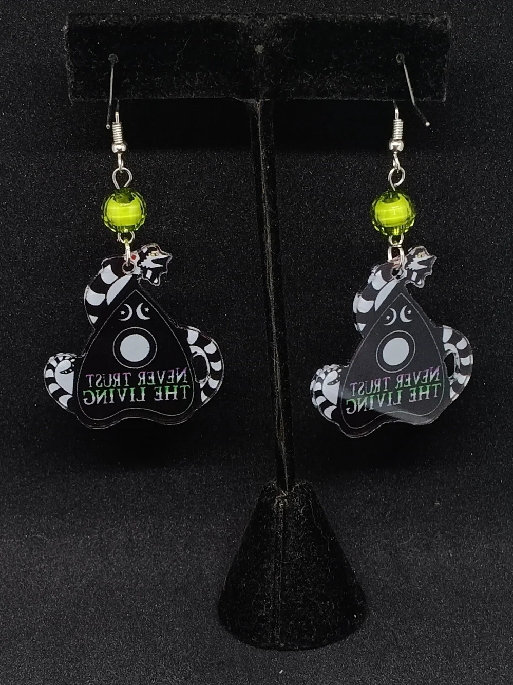 Never Trust The Living Green Bead Drop Earrings - Unbranded